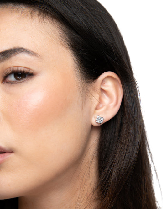 VAULT STUDS 'WHITE'