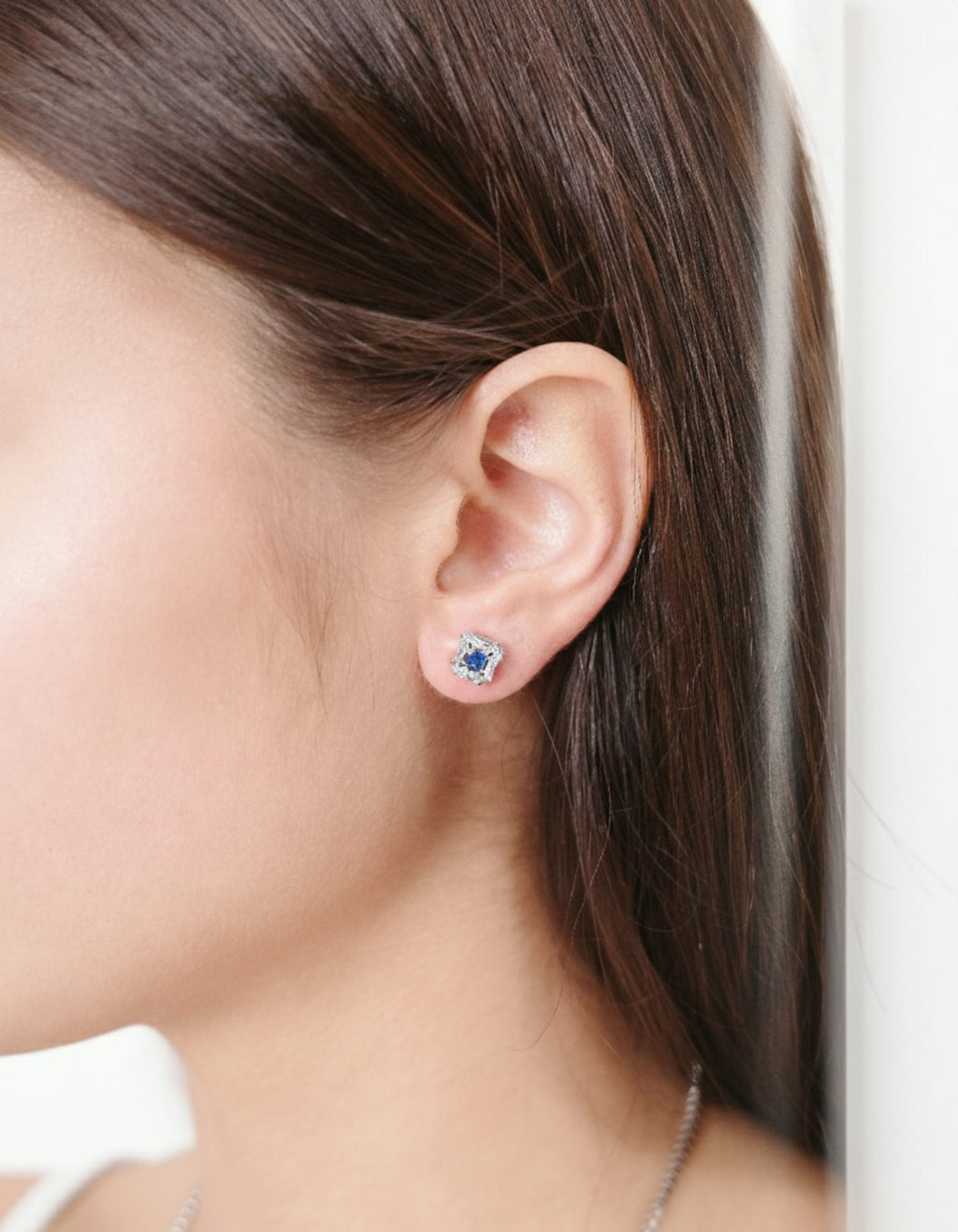 VAULT STUDS 'BLUE'