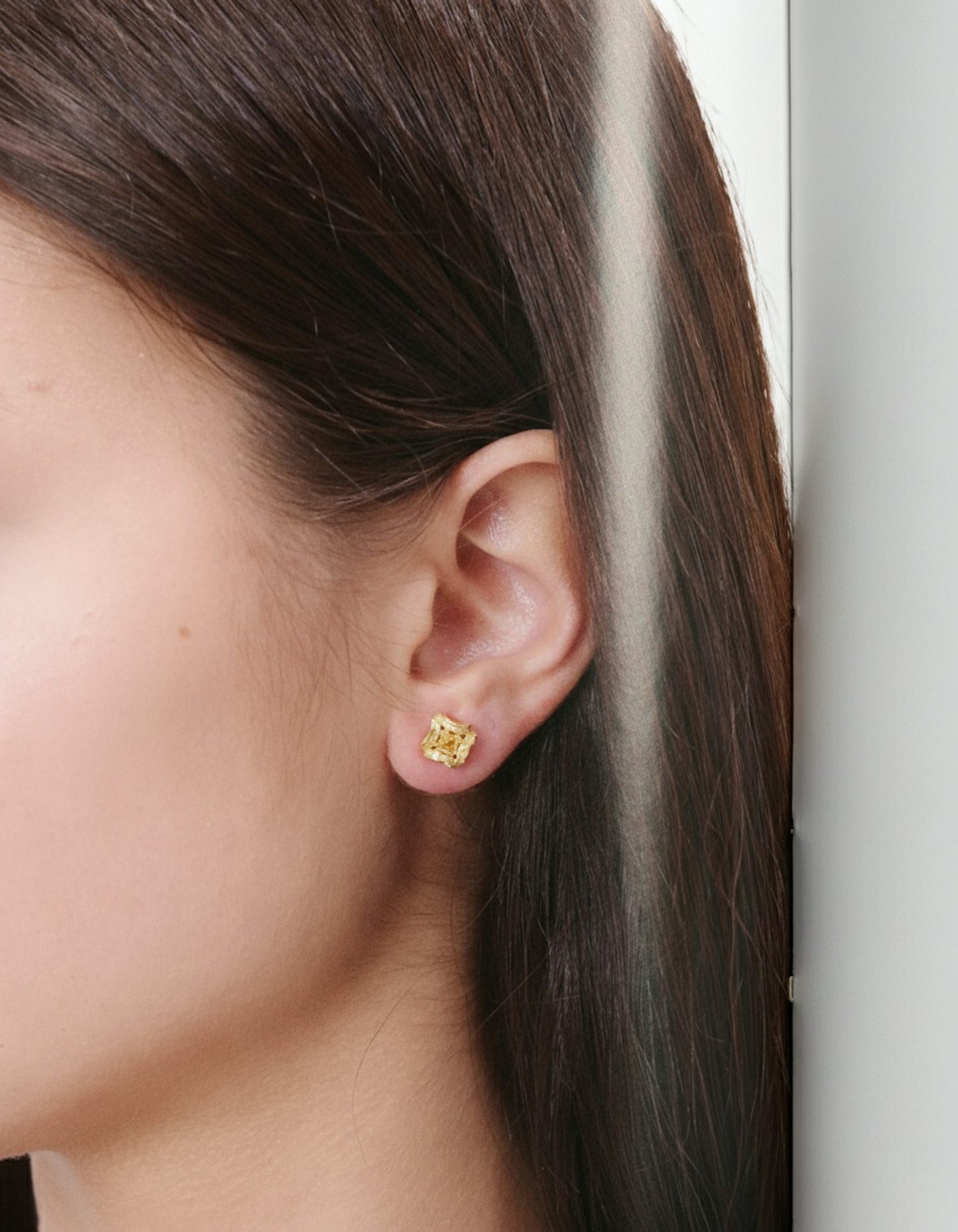 VAULT STUDS 'GOLD'
